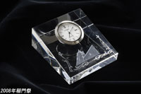 光学ガラス置時計
